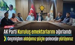 AK Parti toplantısının önemli misafirleri vardı