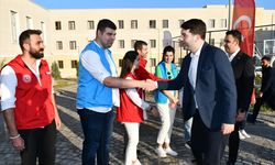 Gençlik Hizmetleri Genel Müdürü Efendioğlu, gençlerle bir araya geldi