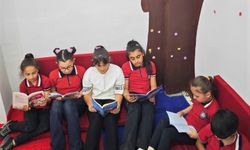 Hatay’daki Öğrencilere Kitaplı Destek: Üniversitelilerden Eğitim İçin Gönüllü Proje