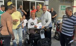 Adana'da Hayırseverden Anlamlı Bağış: Akülü Araçlarla Engel Kalmadı