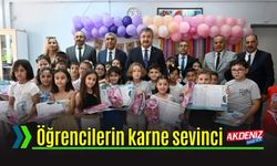 Osmaniye Valisi Yılmaz, Karne Sevincine Ortak Oldu