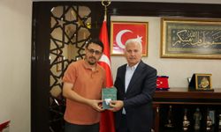 Mersin'de Bilgi ve Ezber Yarışması Coşkusu: Dereceye Girenler Ödüllendirildi