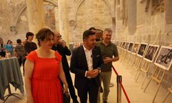 Kapadokya'da 10. Uluslararası Fotoğraf Yarışması Sergisi Açıldı