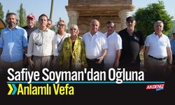 Safiye Soyman'dan Oğluna Anlamlı Vefa