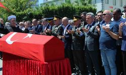 Şehit Üsteğmen Ege Akar İzmir'de Son Yolculuğuna Uğurlandı