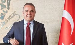 Muhittin Böcek: Cezaevi Günlerinde Üçüncü Kitabını Yazıyor