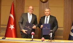 Anadolu Üniversitesi'nden Rekor Promosyon Anlaşması