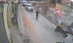 İzmir'de Eşini Vurdu, Rehin Aldı, Sonra Kendini Yaraladı