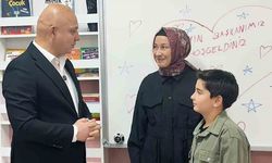 Sınıf Başkanı Sözünü Tuttu, Başkan Önal'ı Sınıfa Getirdi