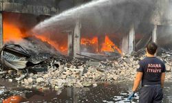 Adana'da Hırdavat Dükkanı Alevlere Teslim Oldu!