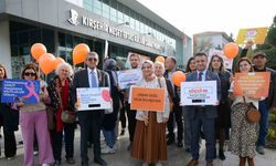 Cacabey Meydanı'nda Balonlar Gökyüzüne Bırarıldı