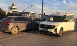 Eskişehir’de Araç Çarpışması: 6 Yaralı