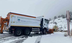 Kayseri'ye kar yağdı, ekipler sahaya indi