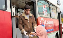 Soğuk sabahlar belediyenin çorba ikramıyla ısınıyor