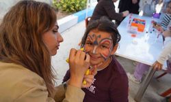 Tarsus'ta Çocuklar Tiyatro ve Atölyelerle Tatilin Keyfini Çıkardı