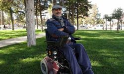 Akülü Sandalyeden Zorlu Hayat Dersi