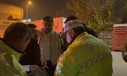 Ters Yönden Gelerek Polis Ekiplerine Çarptı