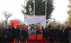 Elazığ’da hayvan üreticilerine kırkım makinası verildi