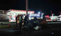 Otomobil tıra arkadan çarpıp takla attı