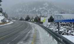 Sertavul Geçidi’nde Kar ve Tipi Engeli