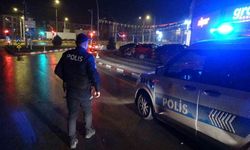 Vurulan Yaralıyı Sürükleyip Caddeye Attılar