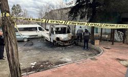 Yunusemre’de Araç Yangını Sonrası Acı Tablo