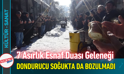 7 Asırlık Esnaf Duası Geleneği Dondurucu Soğukta Da Bozulmadı!