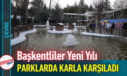 Başkentliler Yeni Yılı Parklarda Karla Karşıladı!