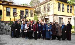 İnegöl'de Sanat Şöleni: Tiyatro Festivali Perde Açtı