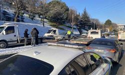 Çarptığı aracı karşı yöne savurdu: 4 yaralı