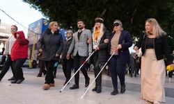 Mersin'de Beyaz Baston İçin Farkındalık Yürüyüşü