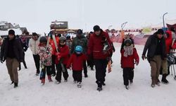Şehit Çocuklarına Erciyes’te Kayak