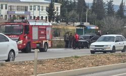 Silifke’de Seyir Halindeki Otomobil Alevlere Teslim Oldu