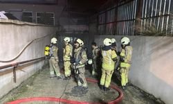 Avcılar’da bodrum kattaki tekstil deposunda yangın