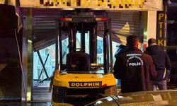 Maskeli Hırsız Ziynet Eşyalarıyla Kaçtı