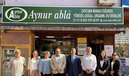 İnceciköz’e manda yoğurdu ikram ettiler