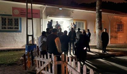 Anaokulu Kaydı İçin Gece Nöbeti: Veliler Okul Önünde Kuyruk Oluşturdu