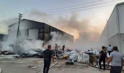 Bucak Sanayi Sitesi'nde Korkutan Yangın