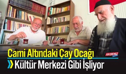 Cami Altındaki Çay Ocağı Kültür Merkezi Gibi İşliyor