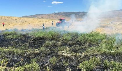 Tunceli’de Tarlada Peş Peşe Yangın: Biçerdöverler Kül Oldu
