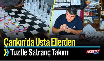 Çankırı’da Usta Ellerden Tuzdan Satranç Takımı