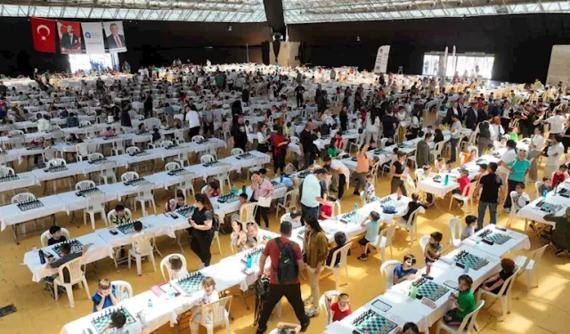Antalya'da, 23 Nisan Satranç Turnuvası sona erdi