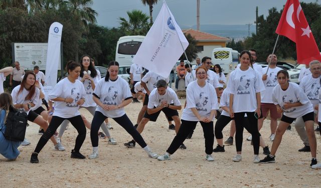 "Gençlik Koşusu" Mersin'de düzenledi