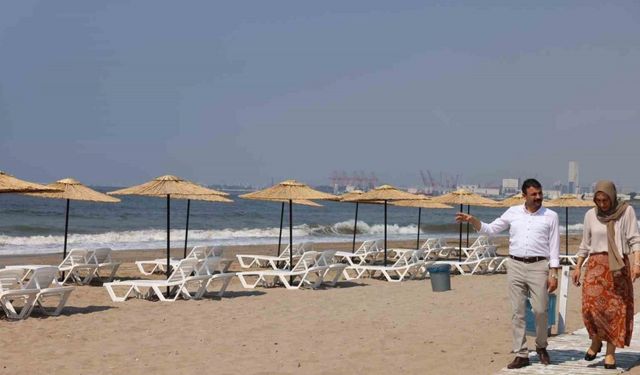 Karaduvar’da, Akdeniz’in ilk halk plajı açıldı