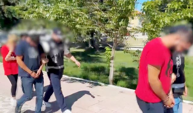 Kaçak 30 adet tabanca ve 30 adet şarjör ele geçirildi