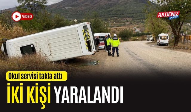 OSMANİYE'DE TAKLA ATAN OKUL SERVİSİNDEKİ 2 KİŞİ YARALANDI