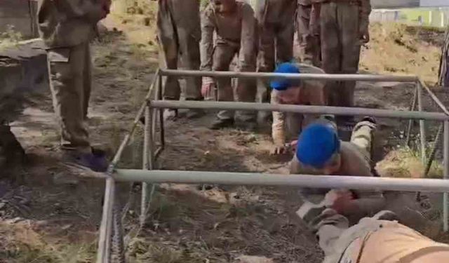 23 Nisan’a özel komanda bölüğünün misafiri olan çocuklara zorlu görev