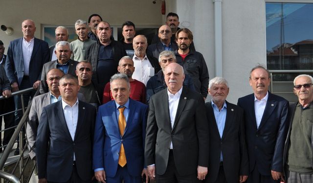 Bayraktar: "Gençleri Tarımda Tutamıyoruz, Mülteciler Olmasa İşçi Bulamayacağız"
