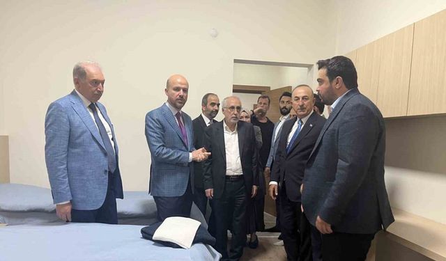 Alanya’da Yeni Okul Açılışı: Bilal Erdoğan’dan Öğretmen Vurgusu