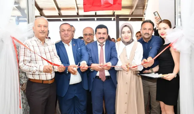 Halk Eğitimi Merkezi Yıl Sonu Sergisi Belen'de Büyük İlgi Gördü